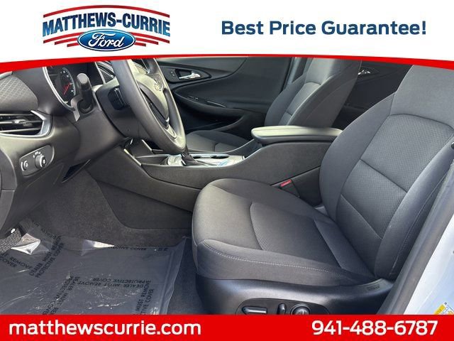 Used 2020 Chevrolet Malibu LT w/ Redline Edition image 9