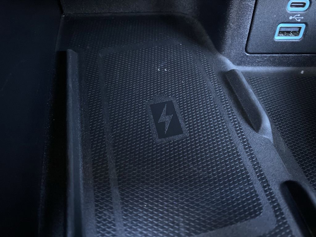 Certified 2023 Ford Escape Platinum image 29