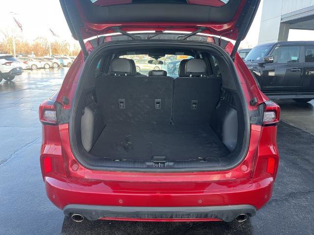 Certified 2023 Ford Escape ST-Line w/ Tech Pack #1 image 13