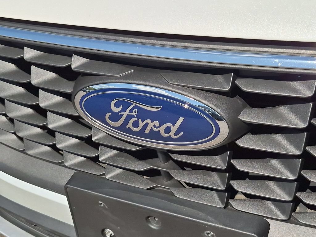 Certified 2023 Ford Escape SE FWD image 34