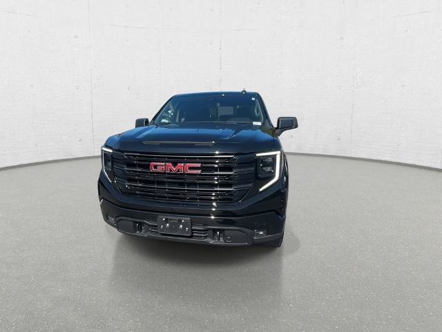 Used 2024 GMC Sierra 1500 Elevation w/ Preferred Package AWD/4WD image 3