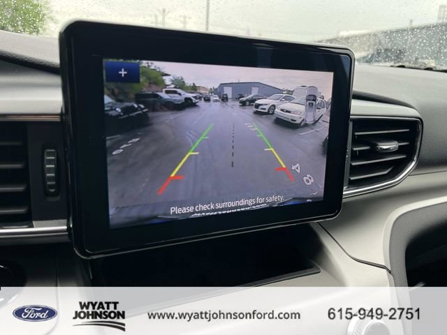 Certified 2022 Ford Explorer XLT w/ Equipment Group 202A image 35