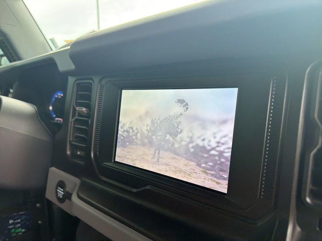 Certified 2022 Ford Bronco 2-Door AWD/4WD image 8