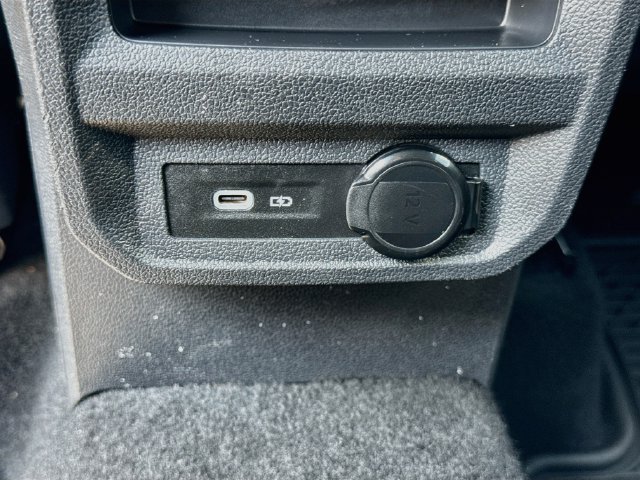 Used 2024 Volkswagen Tiguan SE R-Line AWD/4WD image 27
