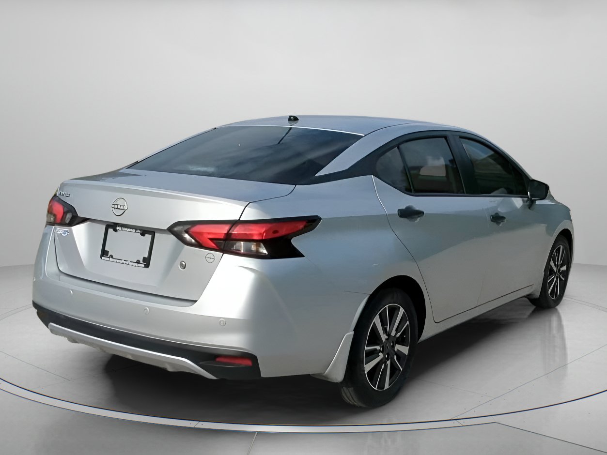 Used 2024 Nissan Versa S w/ S Plus Package FWD image 27