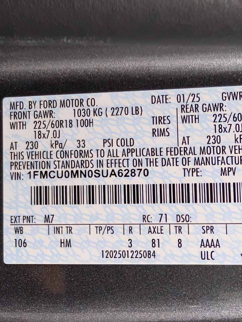 Certified 2025 Ford Escape ST-Line FWD image 28