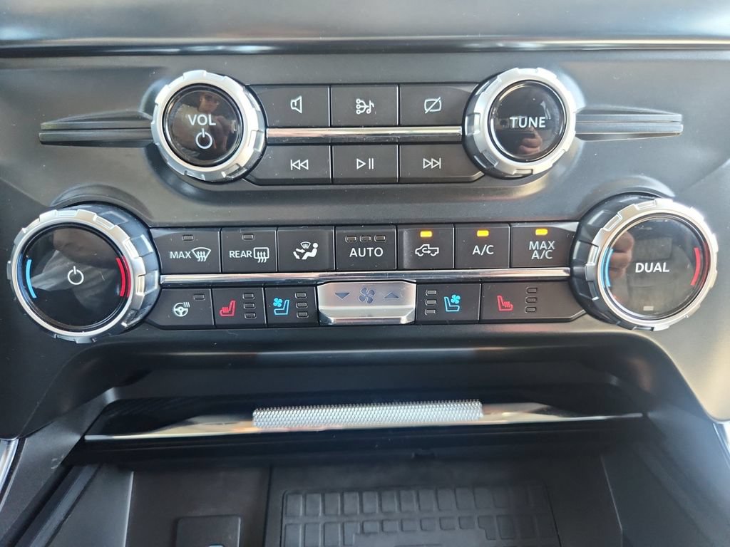 Certified 2022 Ford F150 Limited AWD/4WD image 17