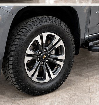 Used 2022 Chevrolet Colorado Z71 AWD/4WD image 8