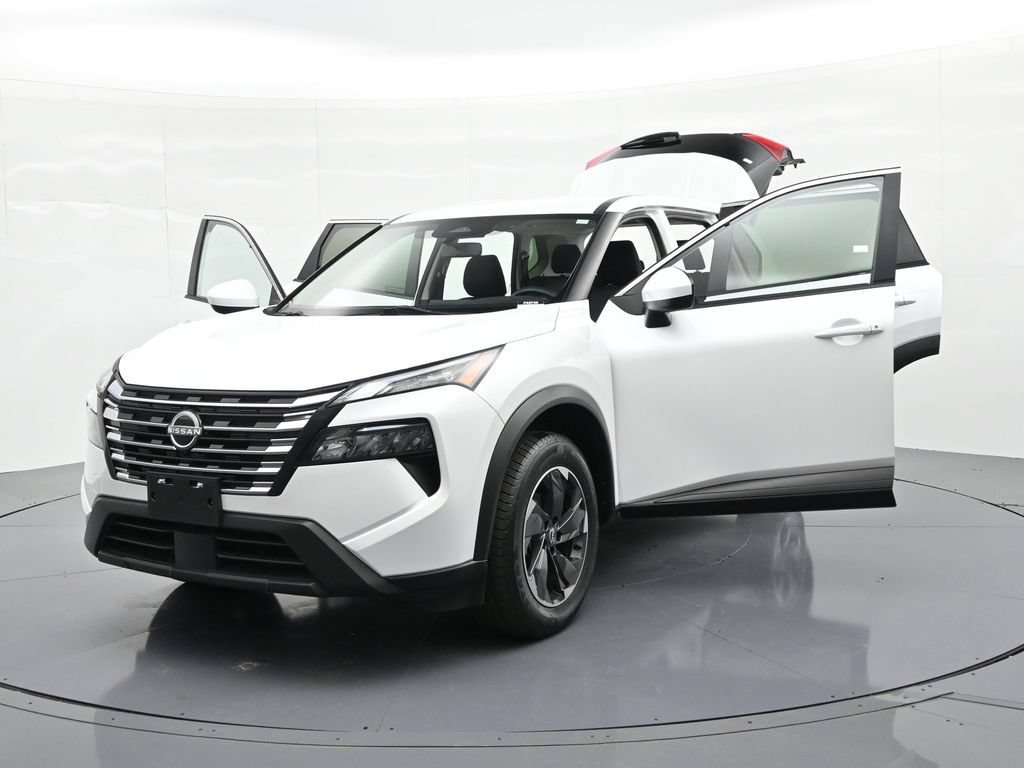 Used 2024 Nissan Rogue SV FWD image 29