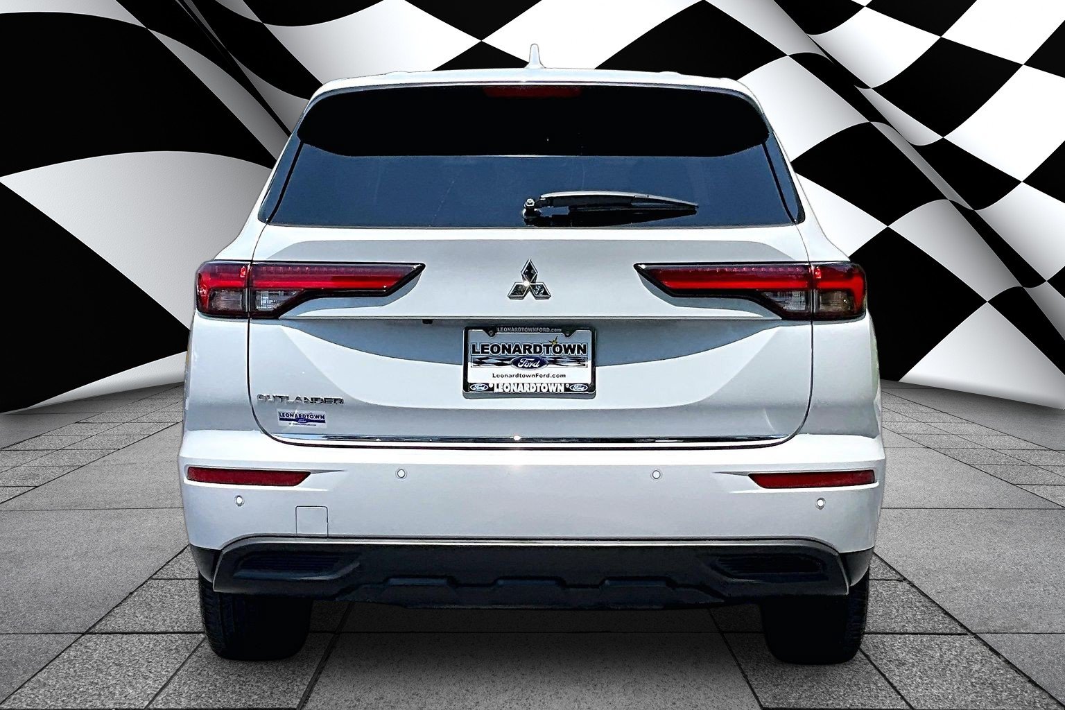 Used 2022 Mitsubishi Outlander ES AWD/4WD image 4
