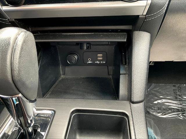 Used 2019 Subaru Outback 2.5i Limited AWD/4WD image 16
