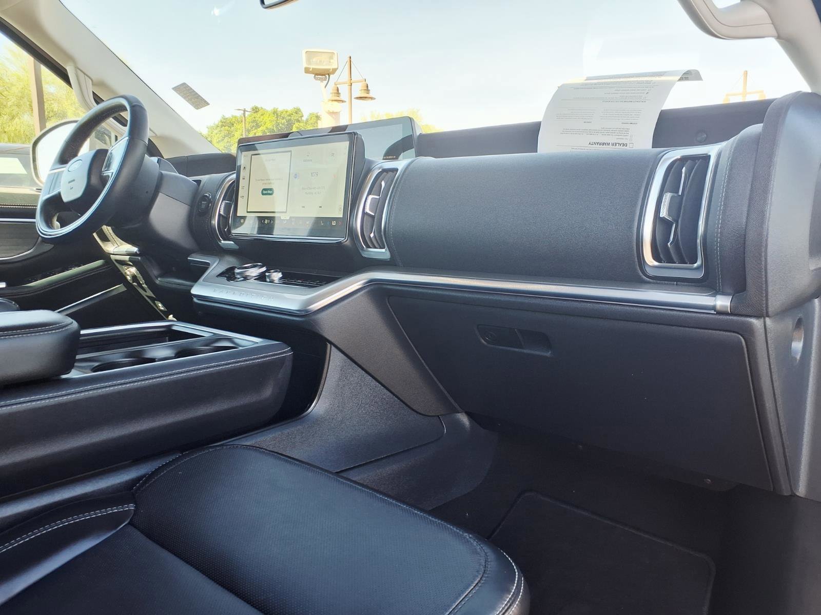 Certified 2025 Ford Expedition Platinum image 10