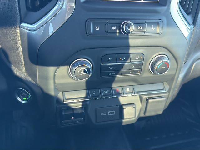 Used 2025 Chevrolet Silverado 2500 W/T w/ WT Convenience Package image 22