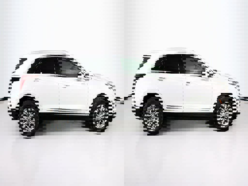 Used 2022 Cadillac XT5 Premium Luxury image 6