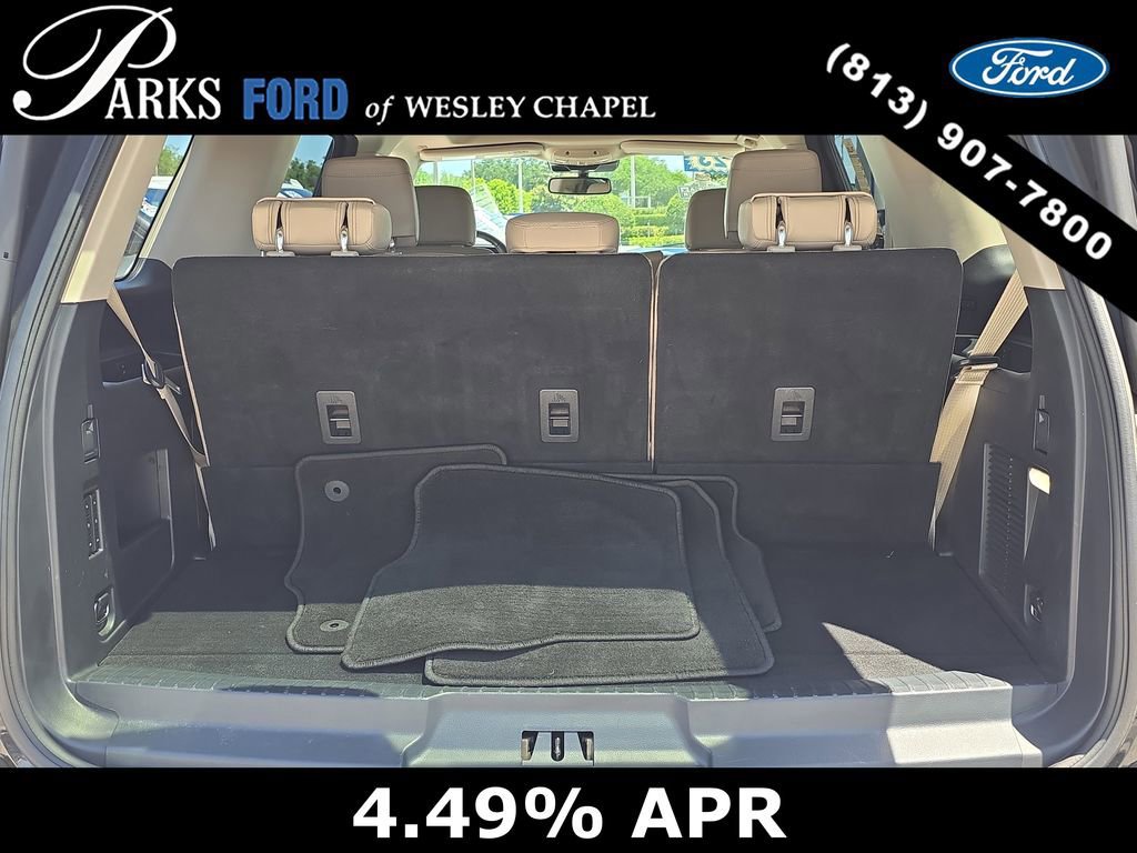 Certified 2023 Ford Expedition Limited image 8