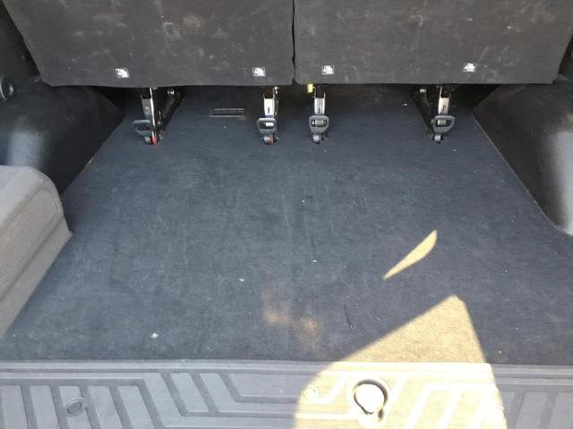 Certified 2023 Ford Transit 350 XLT RWD image 22