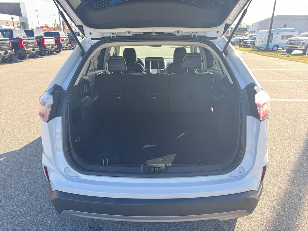Certified 2024 Ford Edge SEL image 17