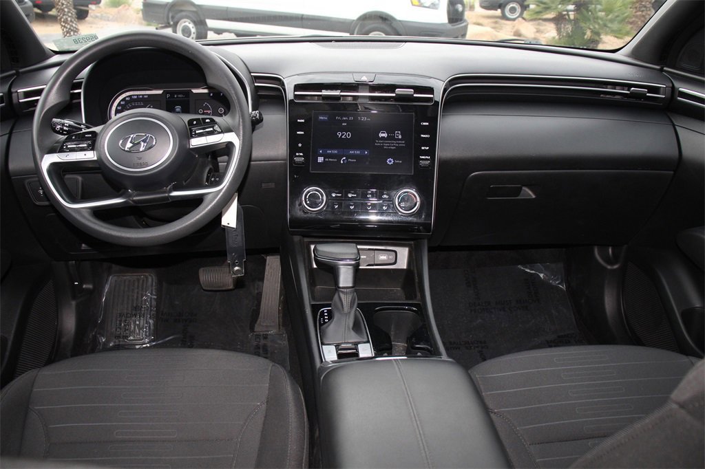 Used 2023 Hyundai Santa Cruz SE w/ Cargo Package image 19