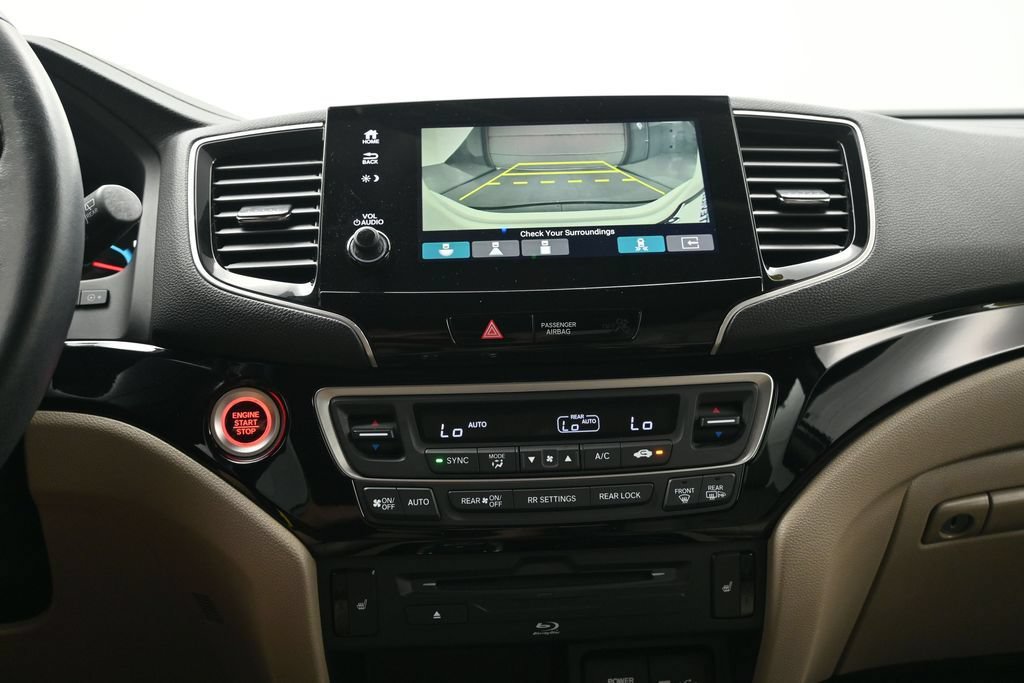 Used 2021 Honda Pilot Touring image 21