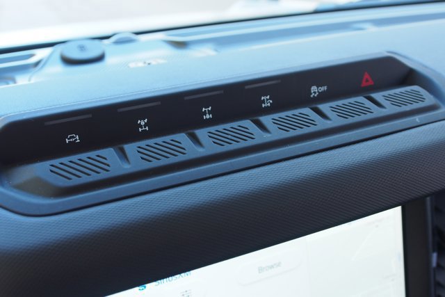 Certified 2025 Ford Bronco Badlands image 25