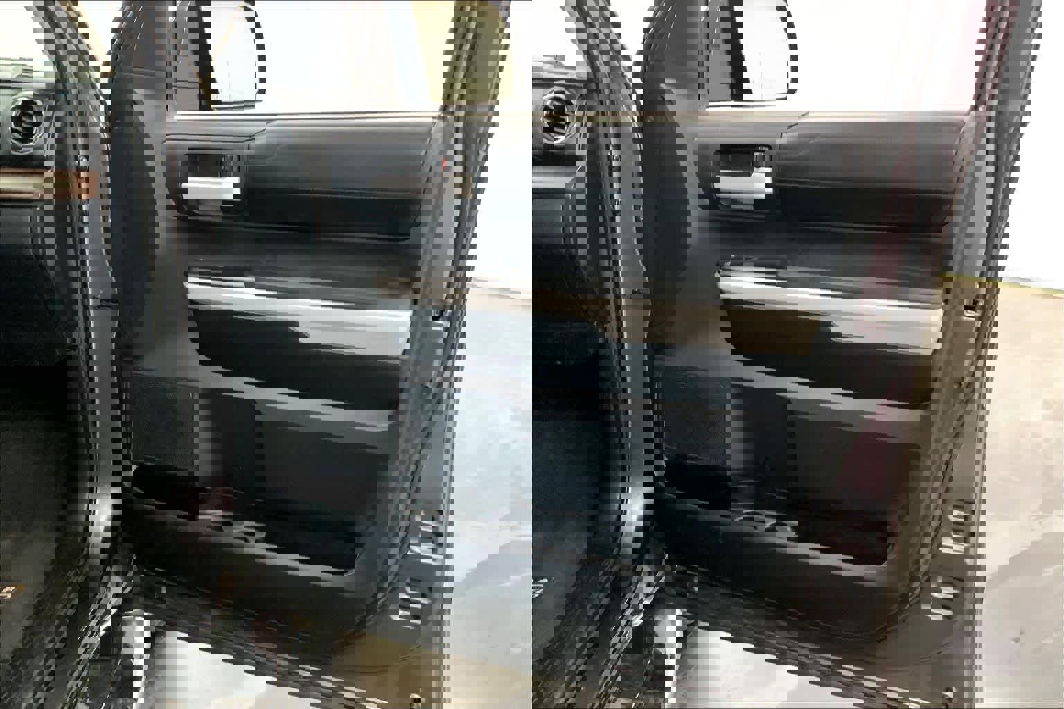 Used 2018 Toyota Tundra Limited image 20