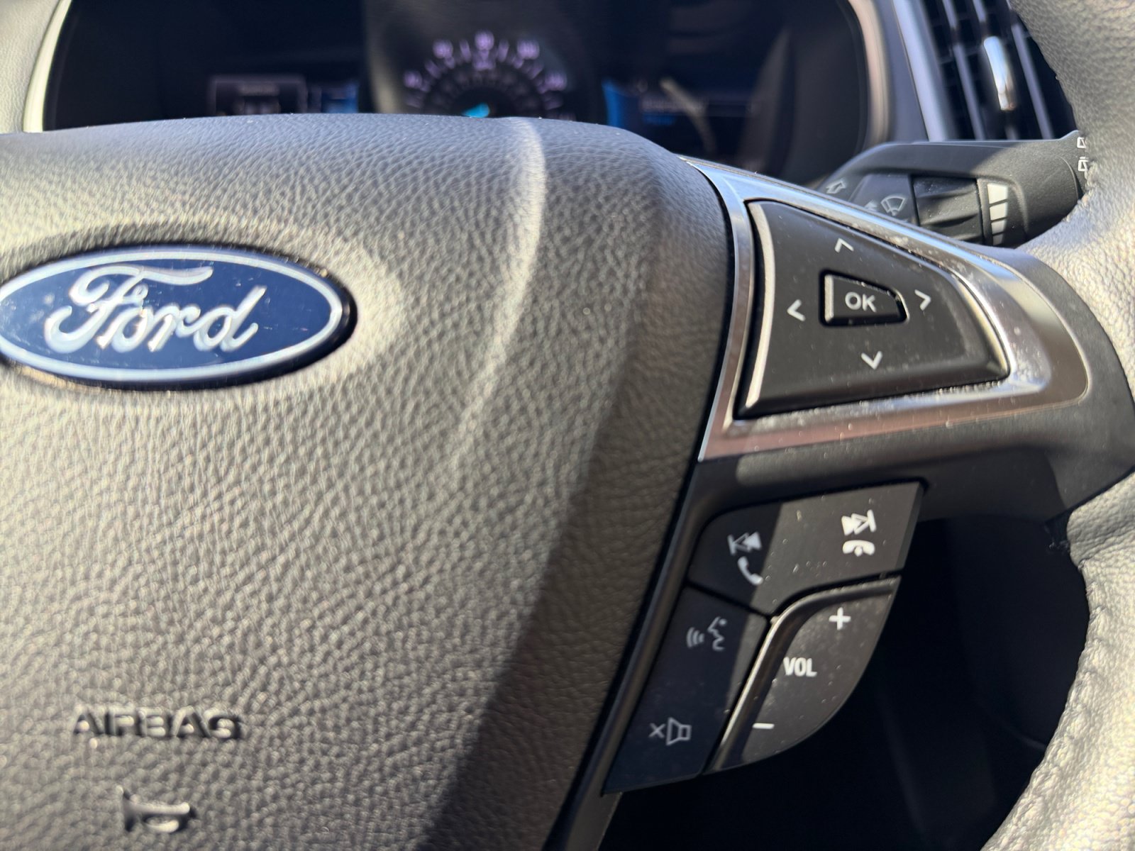 Certified 2022 Ford Edge SEL w/ Convenience Package AWD/4WD image 18