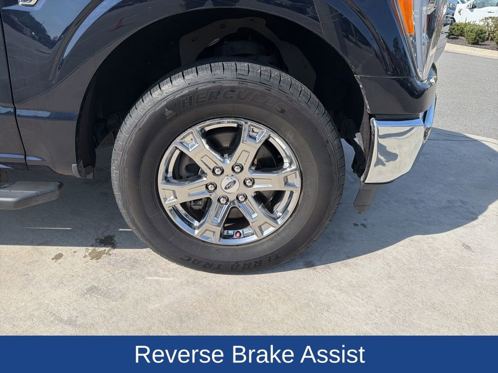 Certified 2021 Ford F150 XLT w/ Equipment Group 302A High image 9