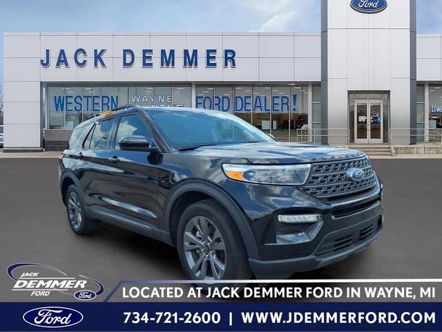 Certified 2024 Ford Explorer XLT w/ Equipment Group 202A AWD/4WD image 1