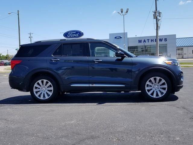 Certified 2023 Ford Explorer Limited w/ Equipment Group 301A AWD/4WD image 4