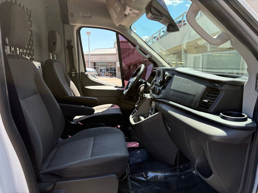 Certified 2022 Ford Transit 250 Medium Roof w/ Interior Upgrade Package RWD image 32