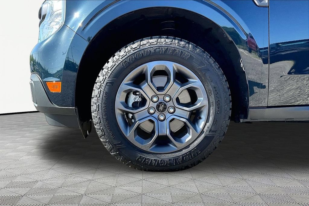Certified 2022 Ford Maverick XLT w/ Equipment Group 300A Standard AWD/4WD image 9