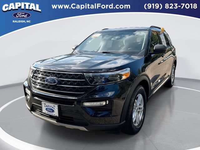 Certified 2024 Ford Explorer XLT w/ Equipment Group 202A RWD image 1