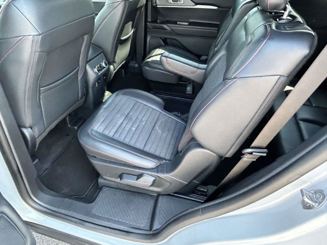 Certified 2026 Ford Explorer ST-Line AWD/4WD image 29