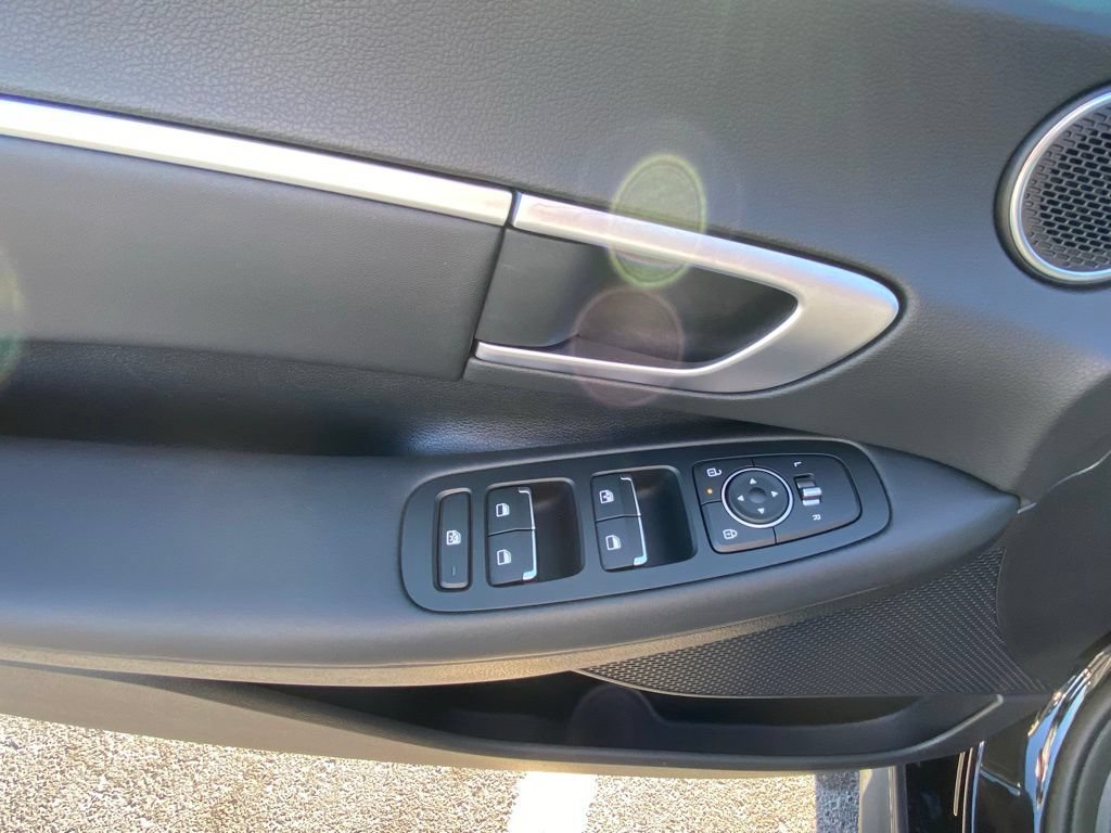 Used 2026 Hyundai Sonata Blue FWD image 11