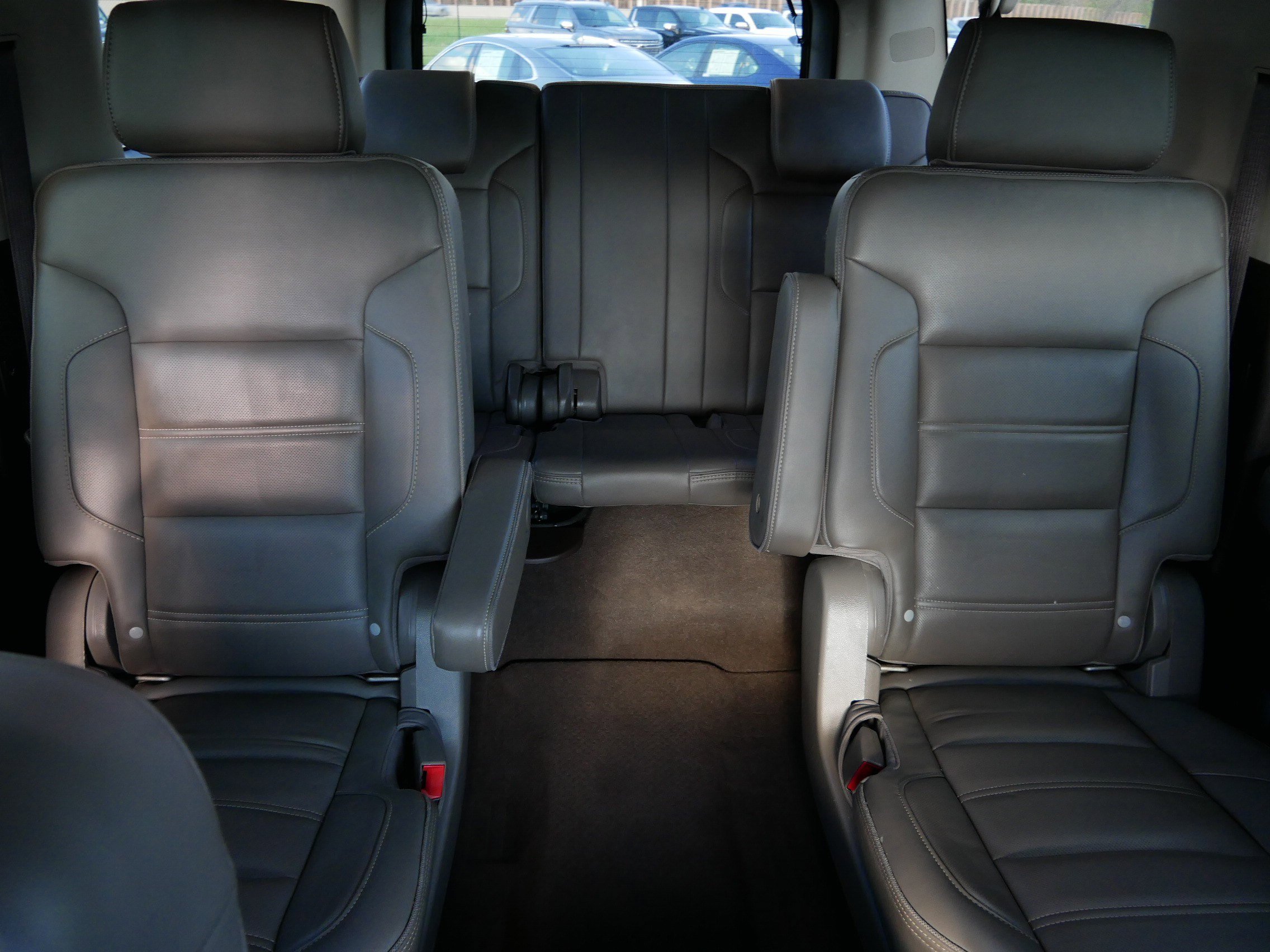 Used 2019 GMC Yukon XL Denali w/ Denali Ultimate Package AWD/4WD image 14