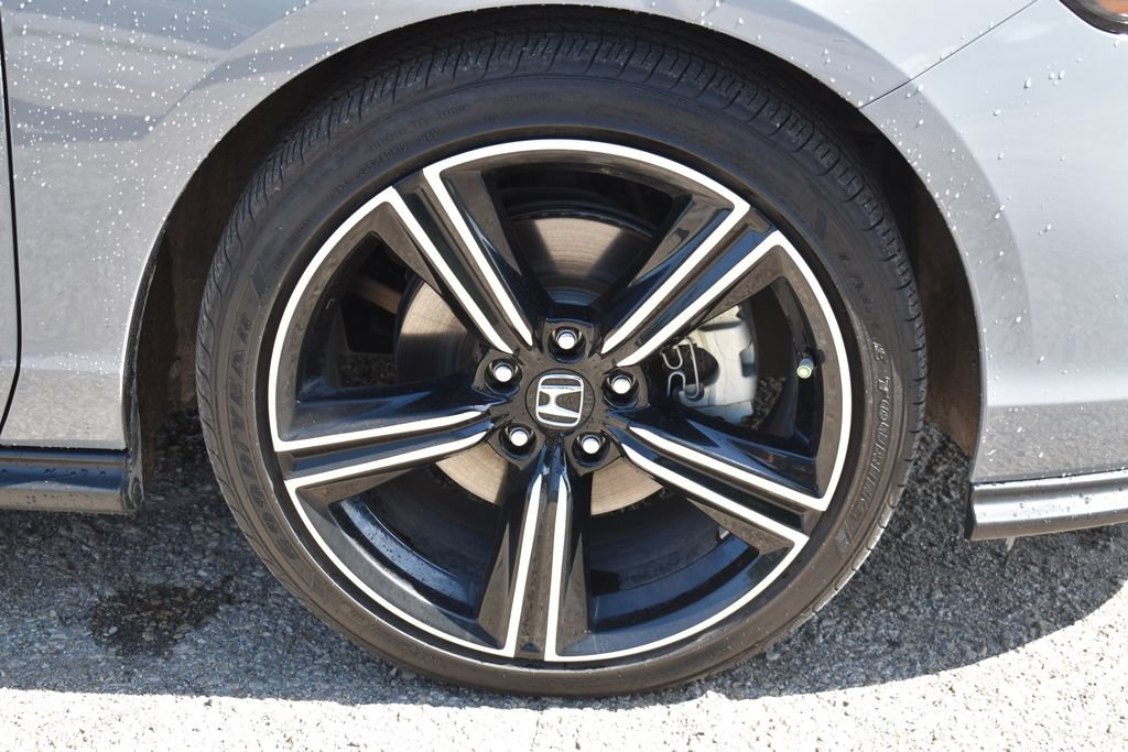 Used 2024 Honda Accord Sport image 4