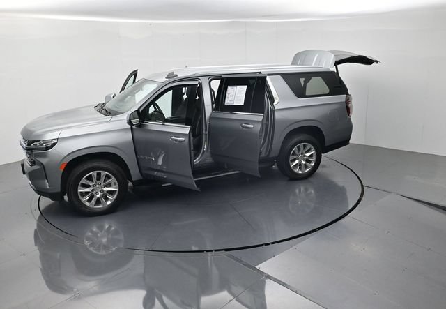 Used 2024 Chevrolet Suburban Premier AWD/4WD image 52