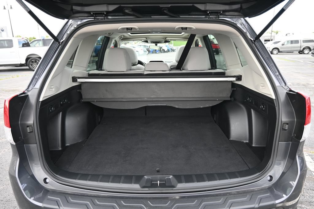 Used 2022 Subaru Forester Premium AWD/4WD image 12