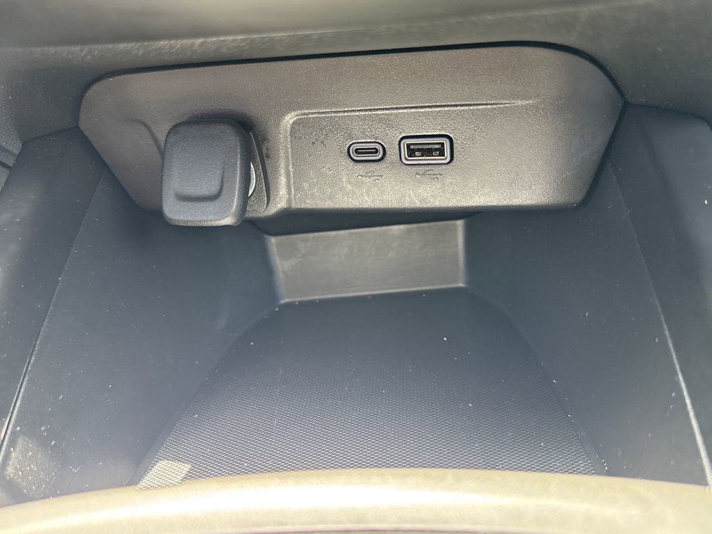Used 2024 Chevrolet Trax LS w/ LS Convenience Package FWD image 22