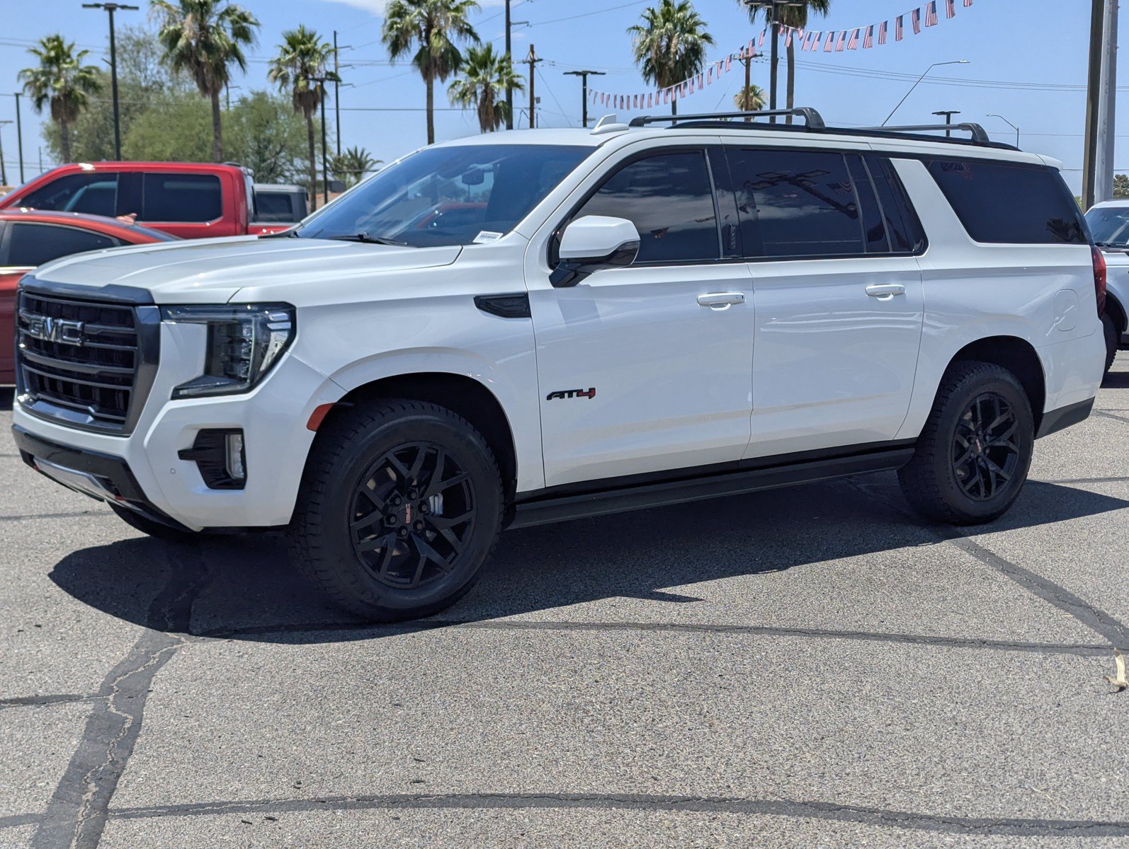 Used 2022 GMC Yukon XL AT4 w/ Max Trailering Package AWD/4WD image 5