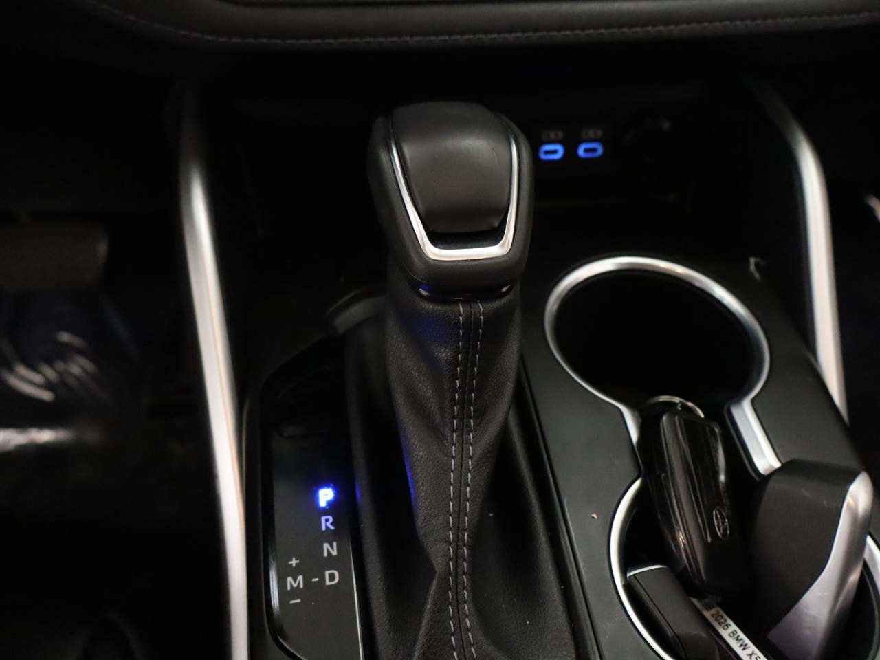 Used 2022 Toyota Highlander XLE image 9