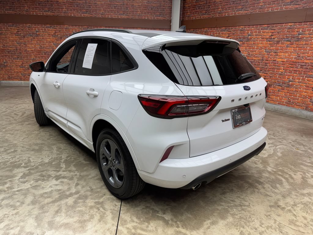 Certified 2023 Ford Escape ST-Line w/ Tech Pack #1 AWD/4WD image 2