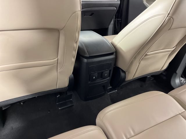Certified 2024 Ford Explorer XLT w/ Equipment Group 202A RWD image 40