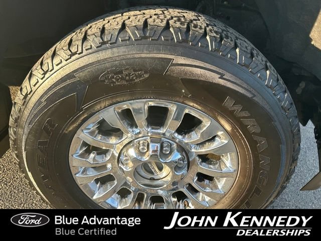 Certified 2022 Ford F250 Lariat w/ Lariat Ultimate Package AWD/4WD image 9
