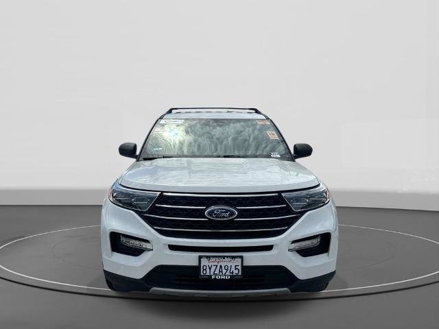 Certified 2021 Ford Explorer XLT w/ Equipment Group 202A AWD/4WD image 3
