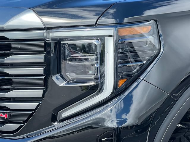 Used 2023 GMC Sierra 1500 AT4 w/ AT4 Premium Package AWD/4WD image 51