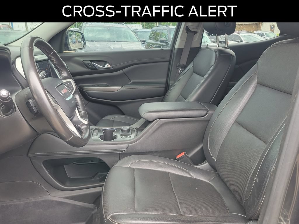 Used 2020 GMC Acadia SLT w/ LPO, Floor Liner Package FWD image 20