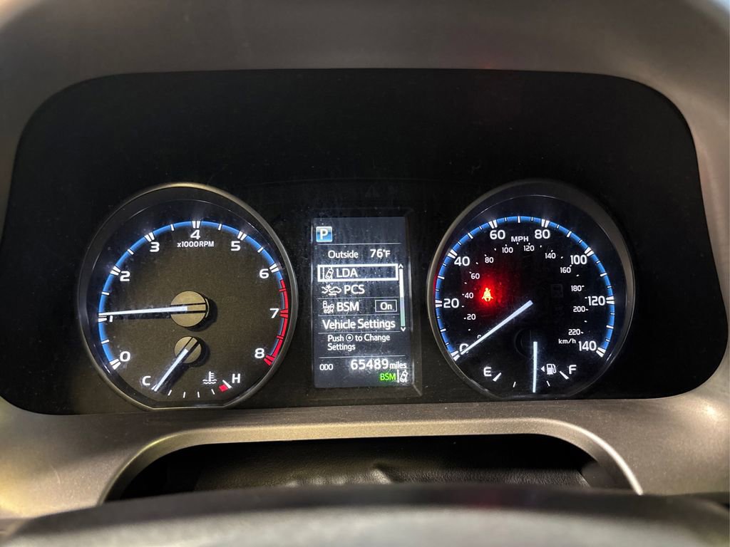 Used 2018 Toyota RAV4 XLE w/ Plus Extra Value Package image 26