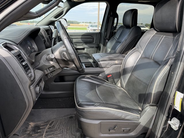 Used 2022 RAM 3500 Limited AWD/4WD image 11