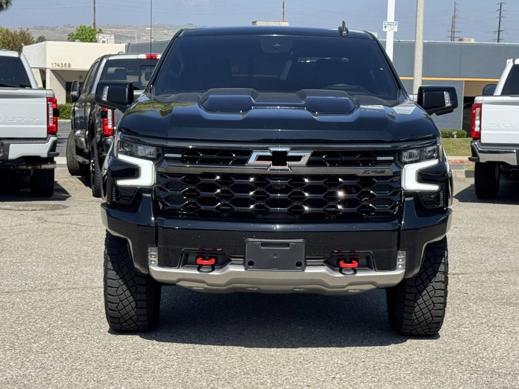 Used 2023 Chevrolet Silverado 1500 ZR2 w/ Technology Package image 2